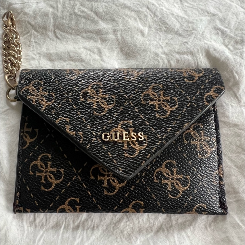 GUESS Noelle Signature Cardholder Keychain